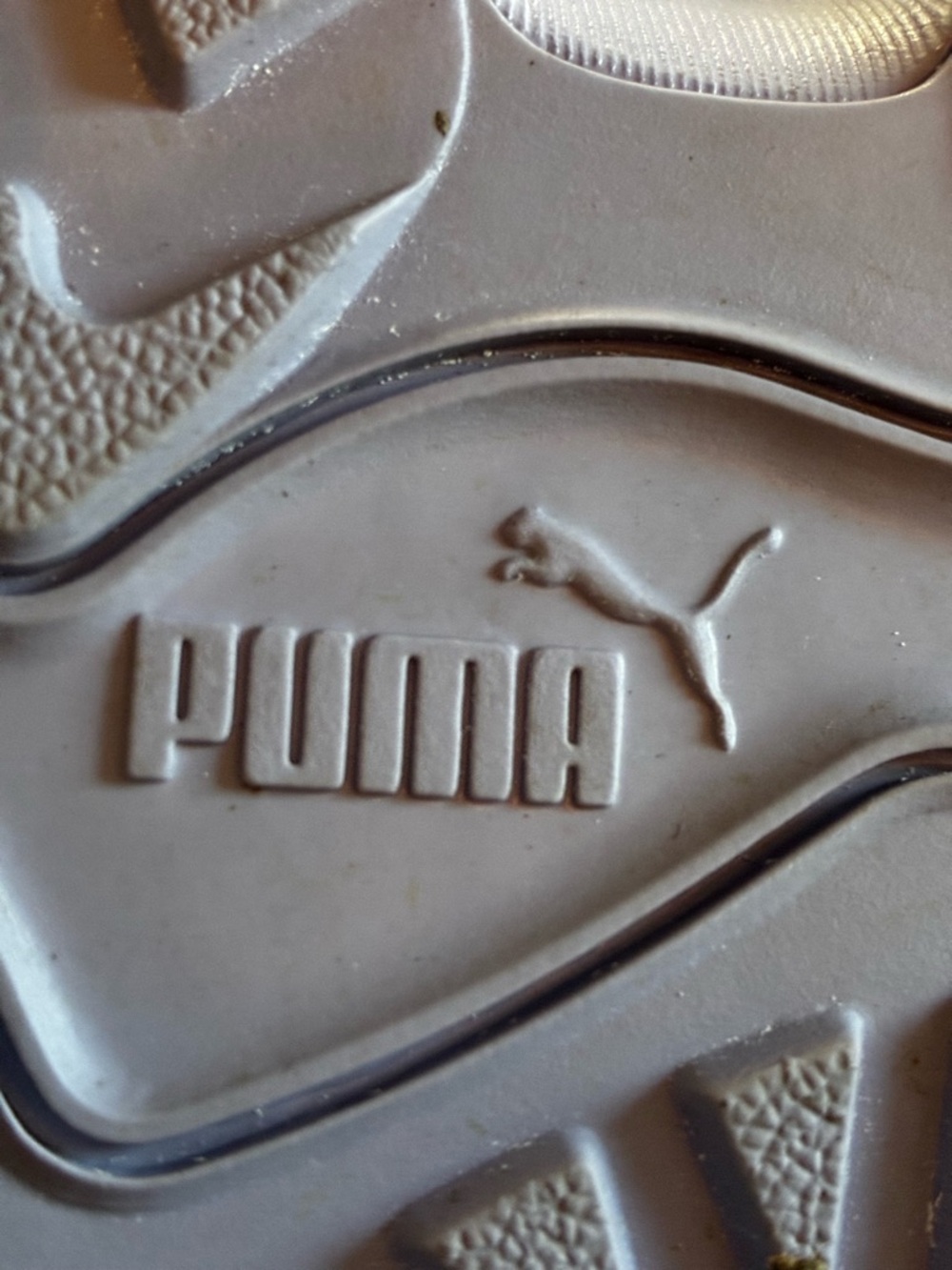 Puma x Fenty Rihanna Satin Bow Sneakers in Lilac Sweet Lavender - Picture 12 of 12